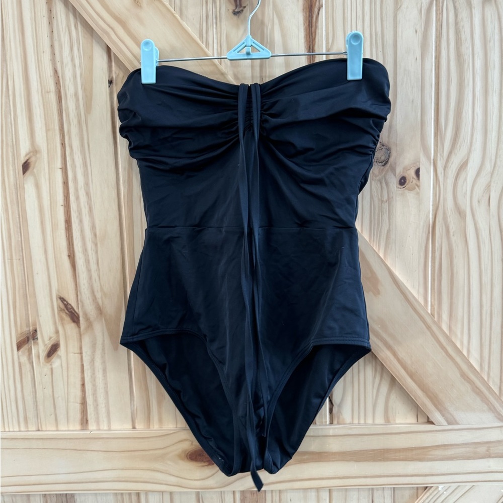 EUC Victoria Secret one piece swimsuit XL